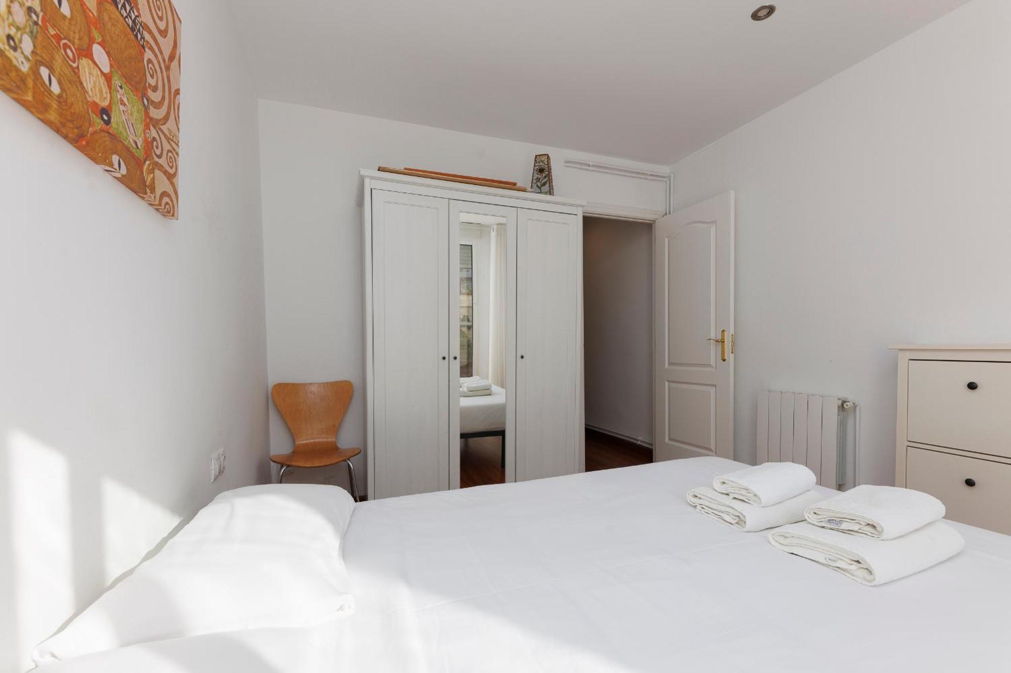 Aparteasy - Private Terrace, 3-Bedroom Apartment Barcelona Exterior foto
